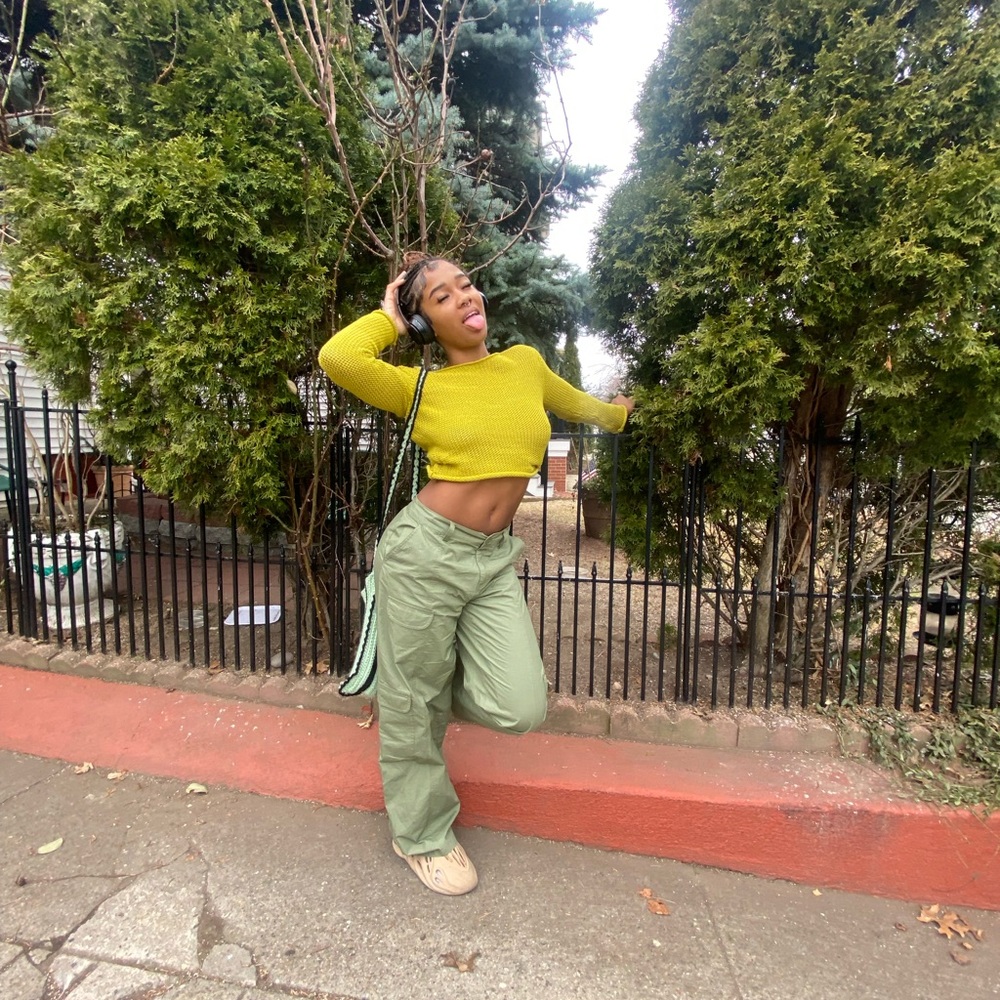 Meet your Posher, Nya